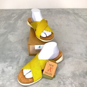 Arcopedico Pantanal Yellow Women’s Slip-On Sandals New  10-10.5
